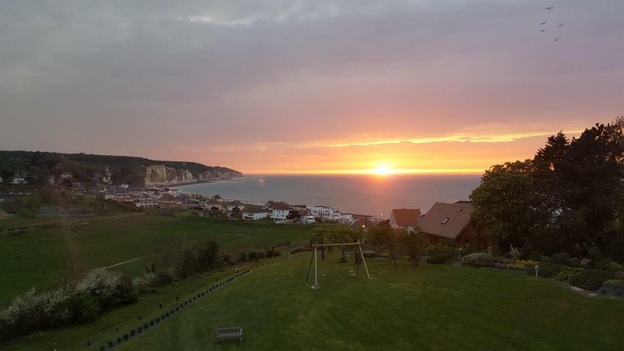Le Tableau Apartment Pourville-sur-Mer Exterior photo