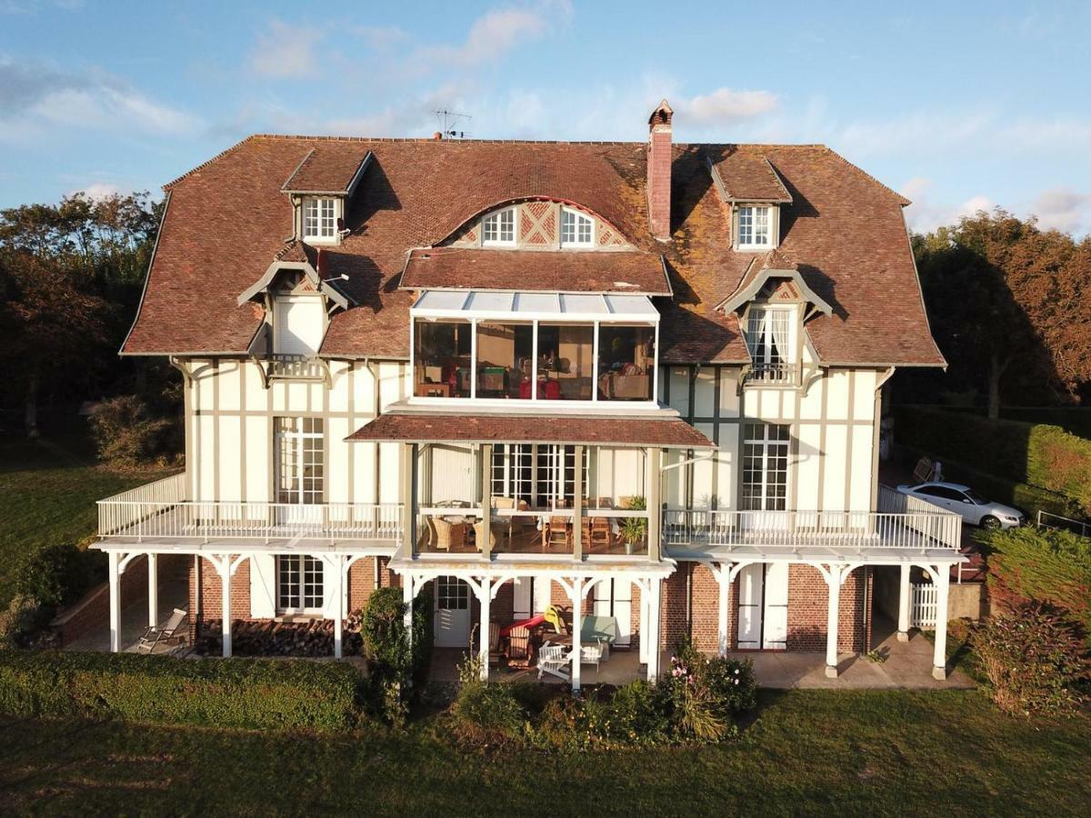 Le Tableau Apartment Pourville-sur-Mer Exterior photo